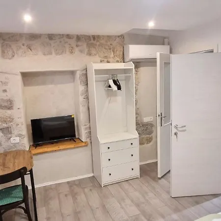 Apartment Lorenzo Old Town *